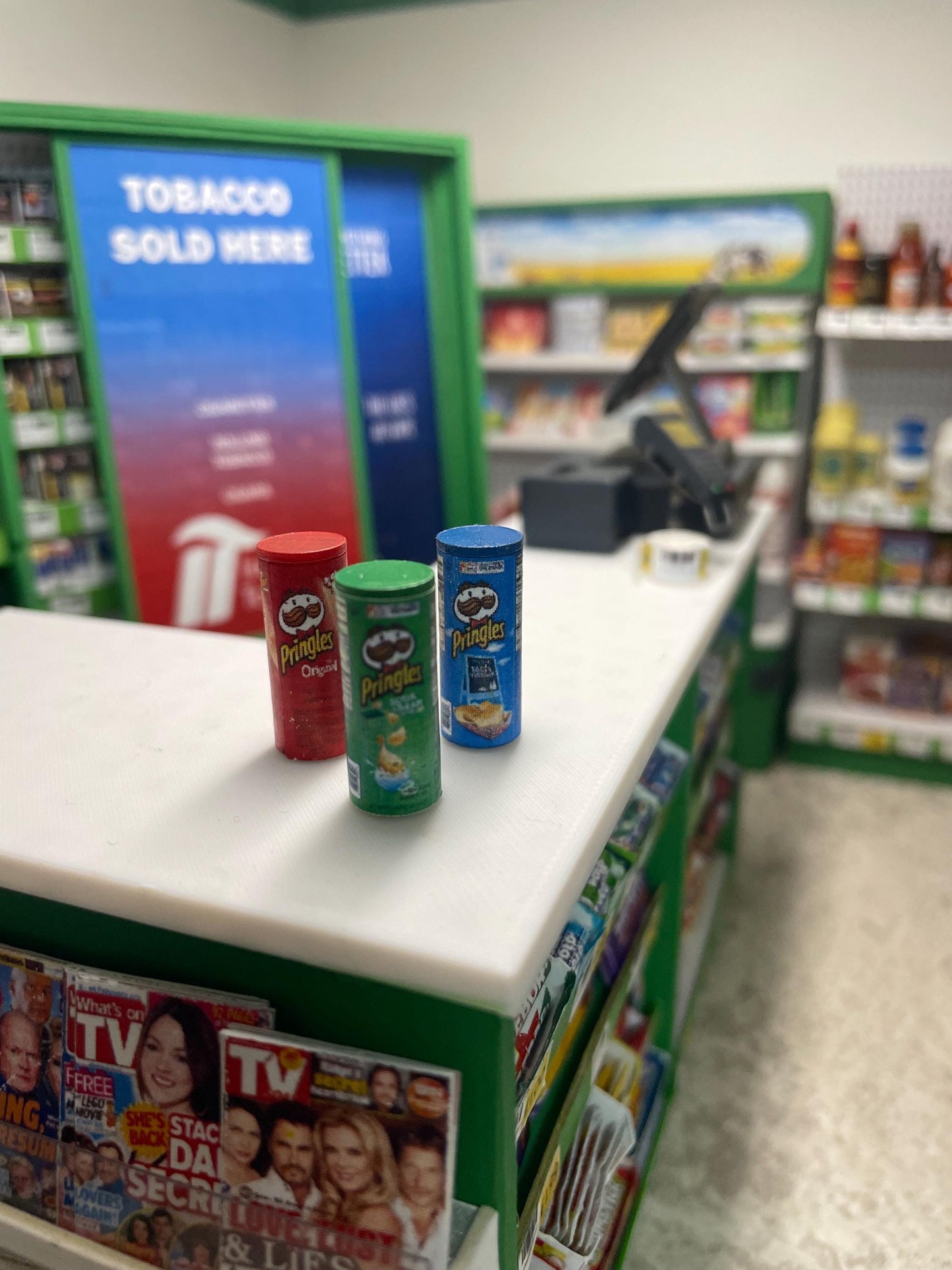 snacks pringles crisps 1/12