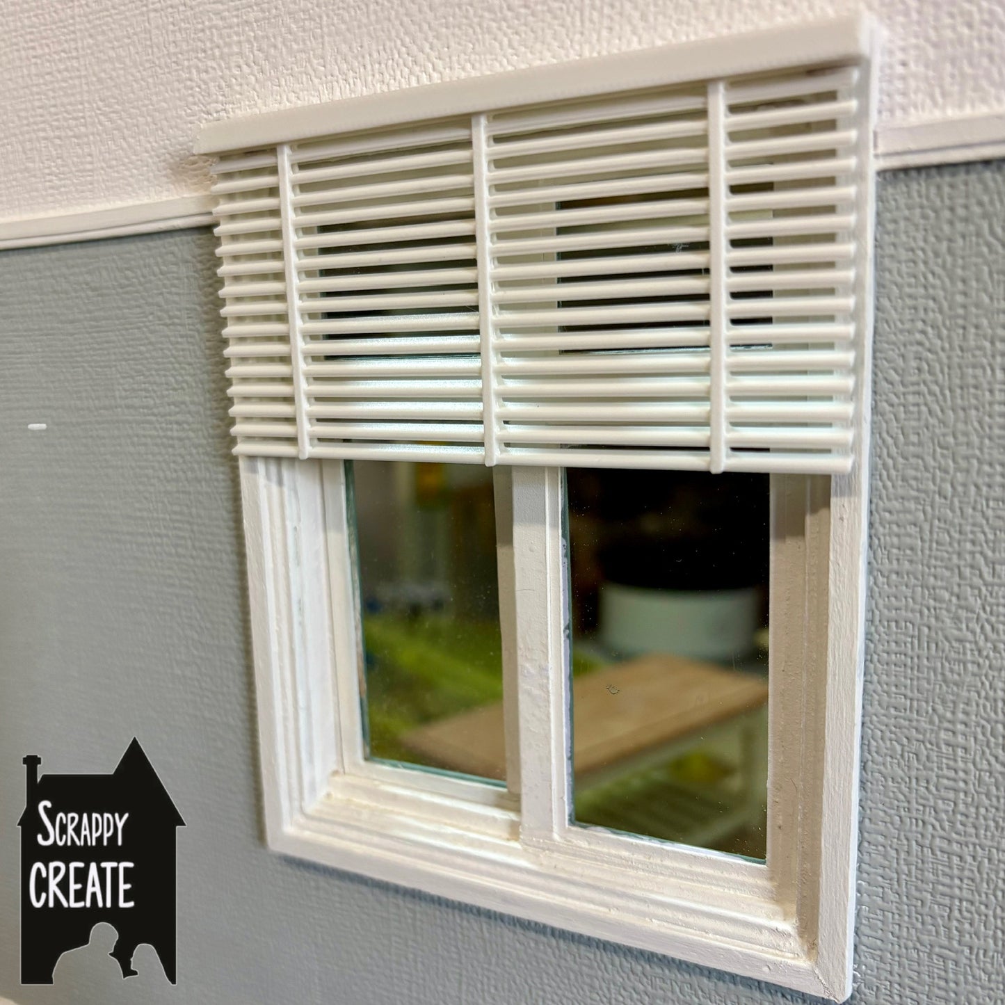 Window Venetian blinds thick slats