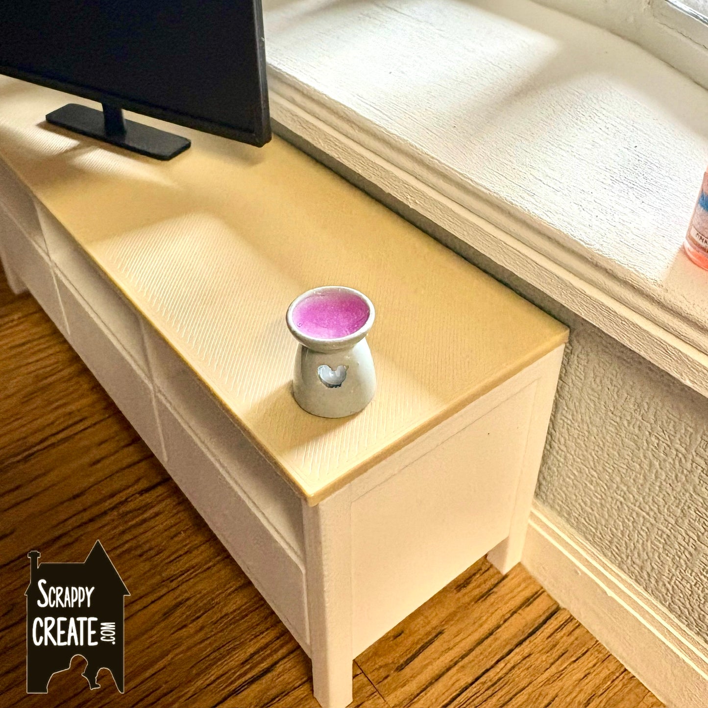 Wax burner heart shape