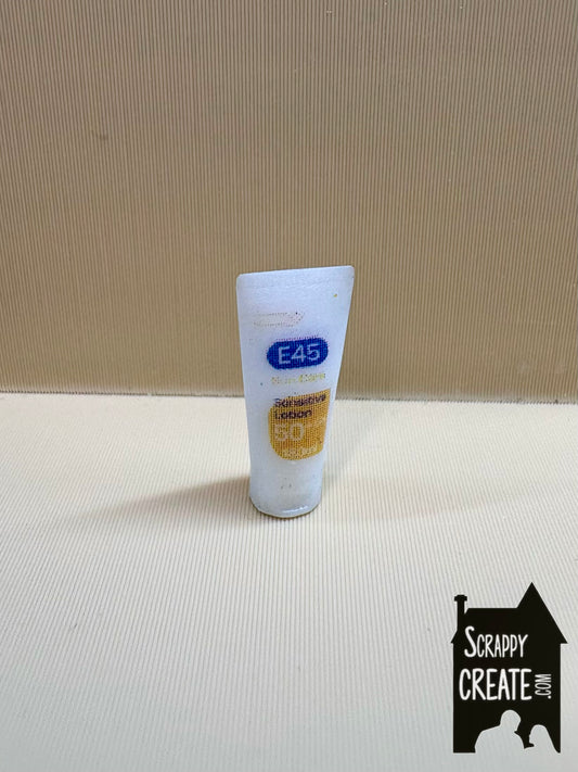 Sun lotion bottle
