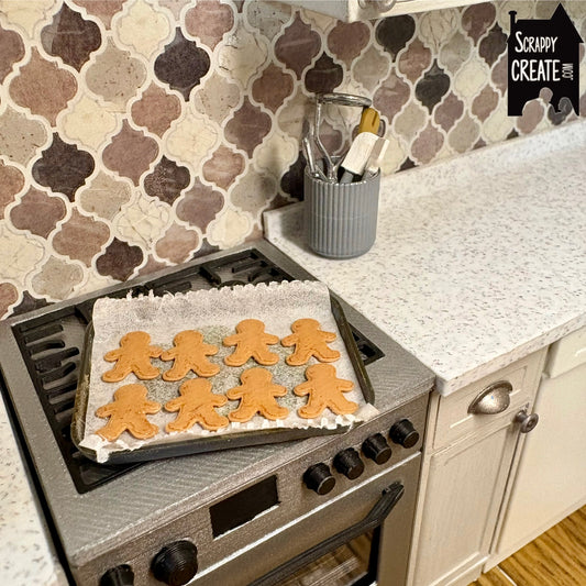 Gingerbread on tray