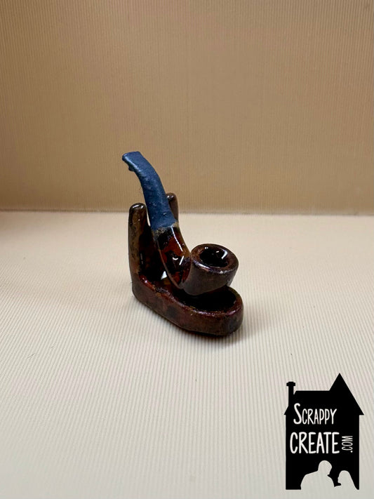 Smoking pipe with stand