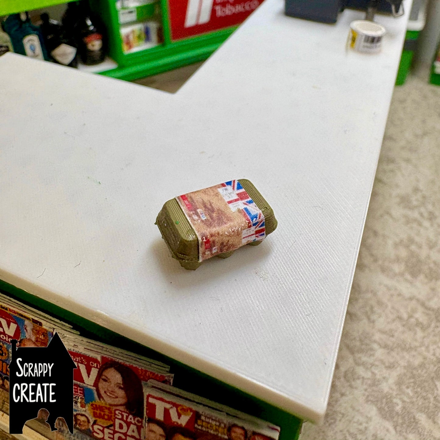 Half a dozen eggs 1:12