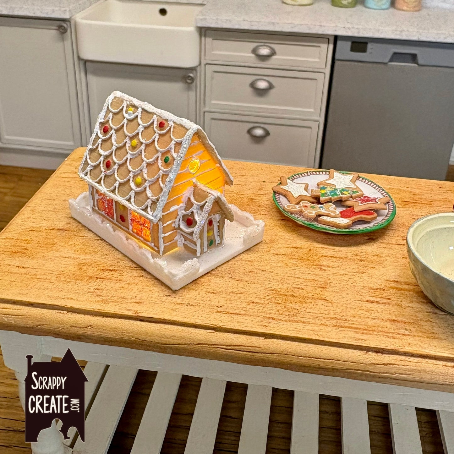 Light up Gingerbread House